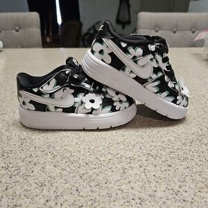 Nike Air Force 1 LV8 Toddler 7C